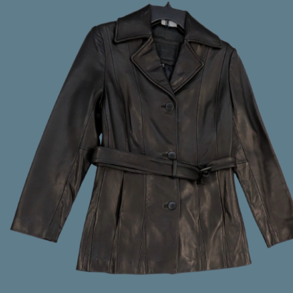 *NWOT Avanti 100% Leather Jacket with adjustable belt